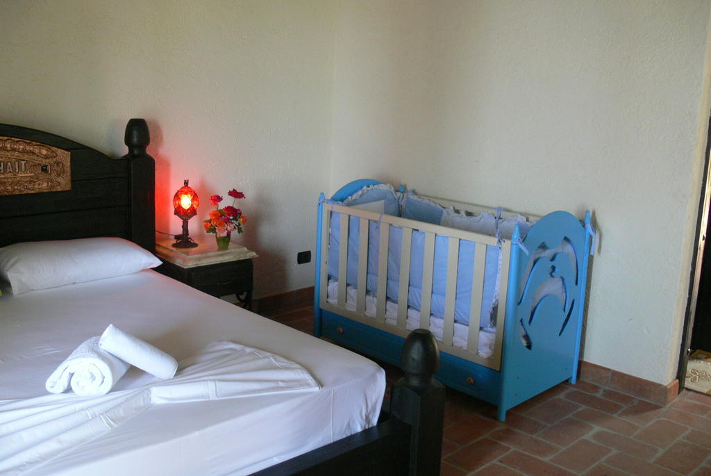 Hotel Sarajet E Pashait 1 Dhërmi Habitación foto